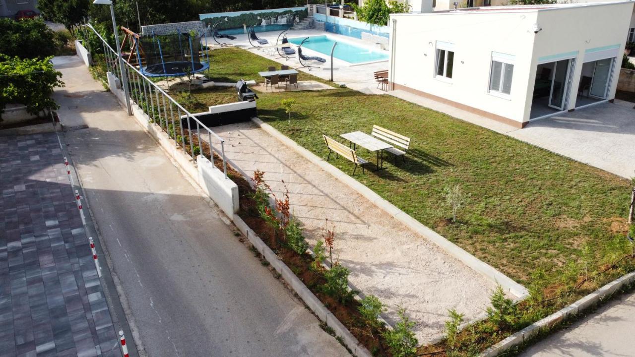 Apartmani Ivan V Relax Vodice Eksteriør bilde