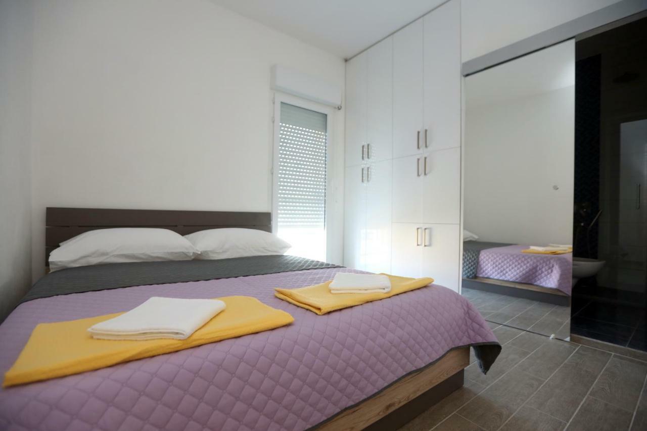 Apartmani Ivan V Relax Vodice Eksteriør bilde