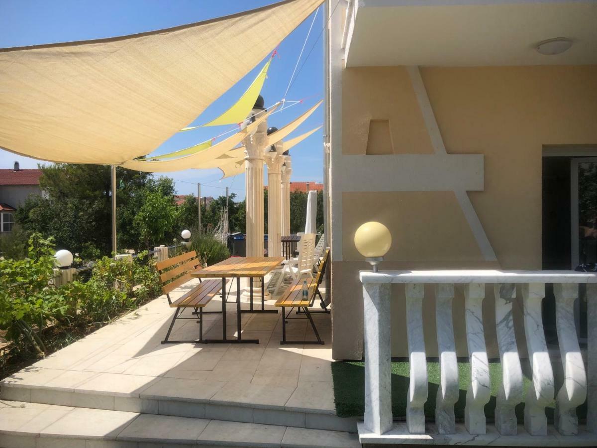 Apartmani Ivan V Relax Vodice Eksteriør bilde